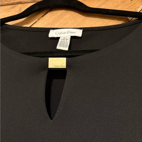 Calvin Klein Black Women's Bell Sleeve Top w/ Gold Accent – Elegant & Versatile - Picture 4 of 5